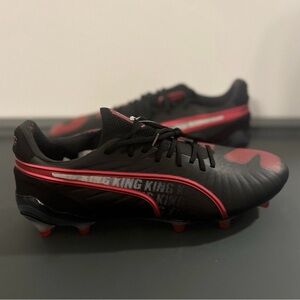Size 8.5 - Puma King Ultimate FG AG “Launch Edition” - (108067-01)
